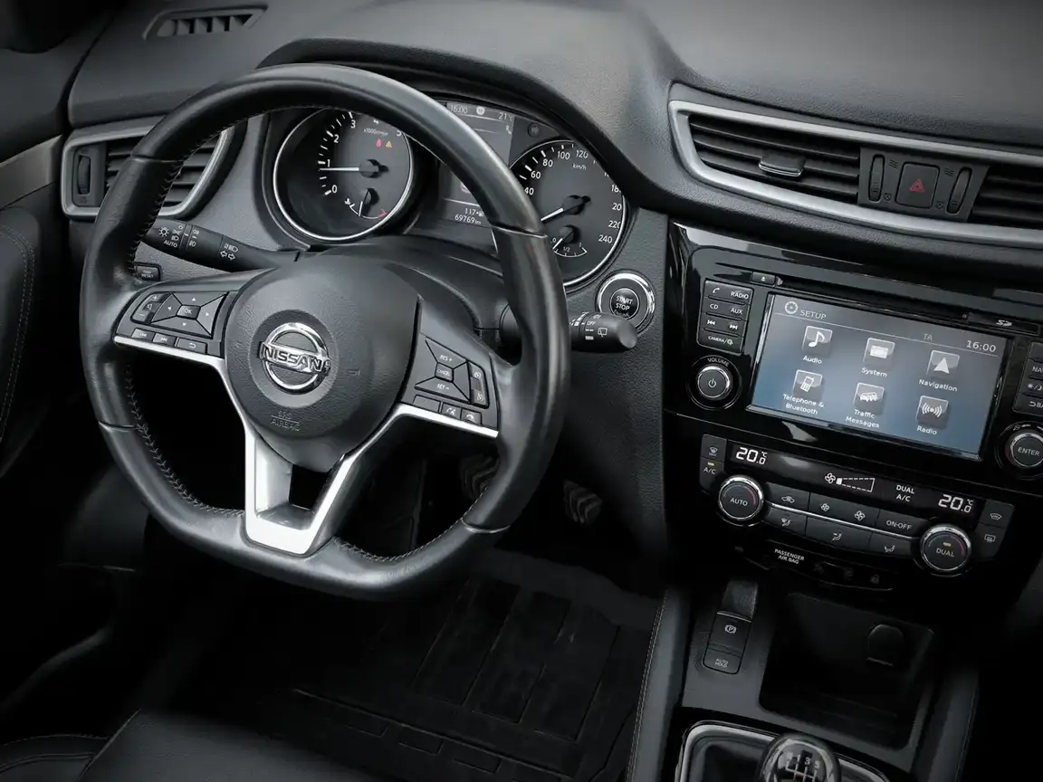 NISSAN QASHQAI