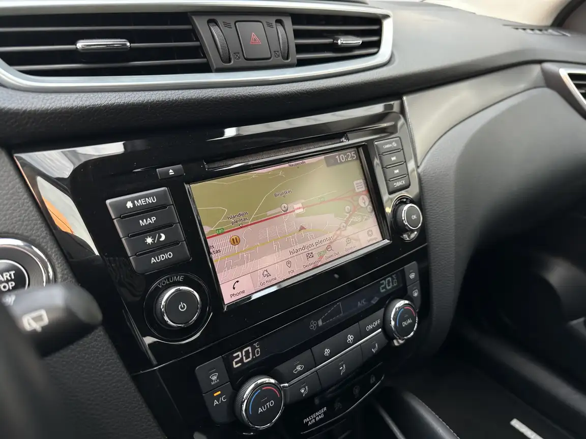 NISSAN QASHQAI