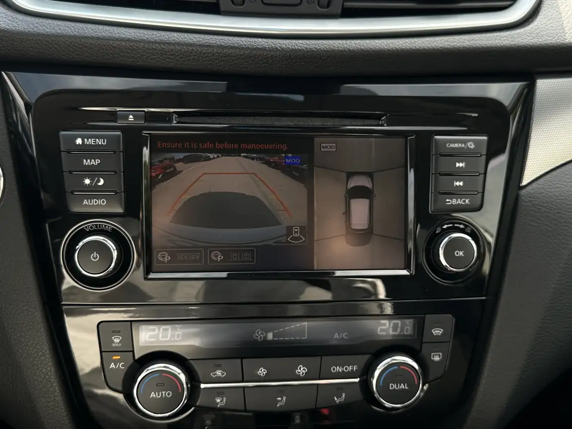 NISSAN QASHQAI