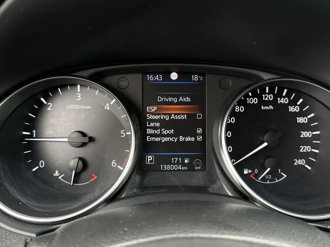 NISSAN QASHQAI