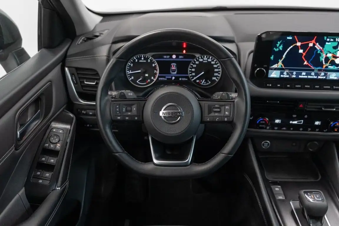 NISSAN QASHQAI