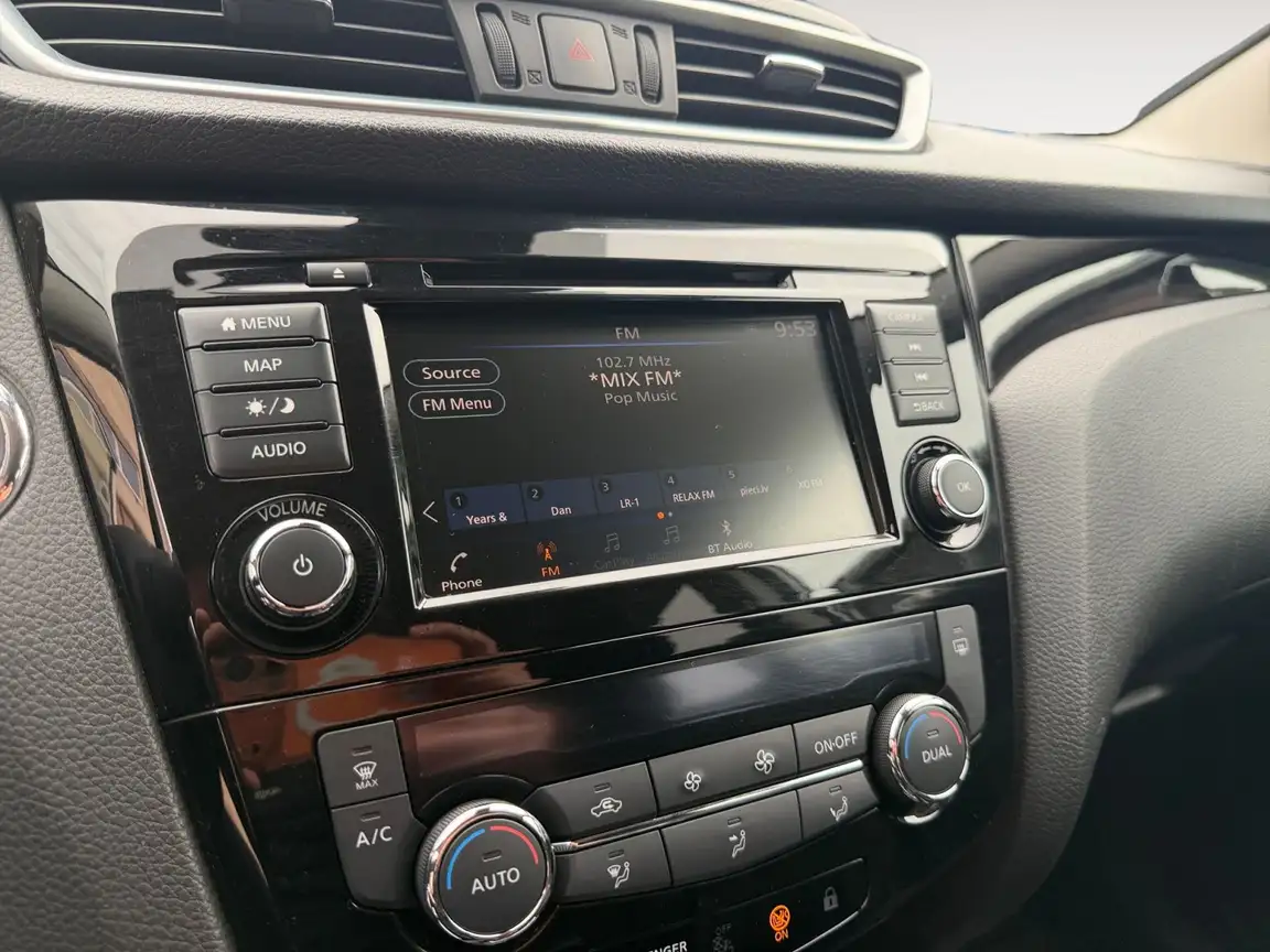 NISSAN QASHQAI