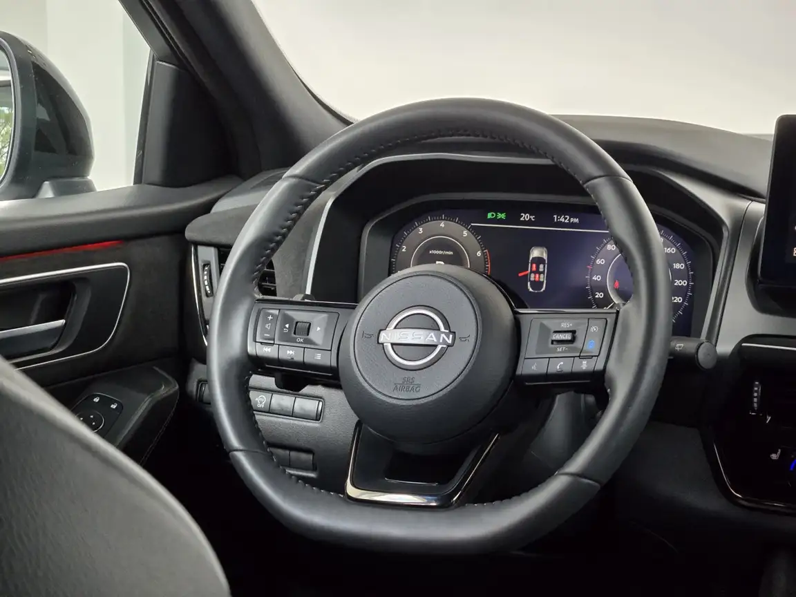 NISSAN QASHQAI