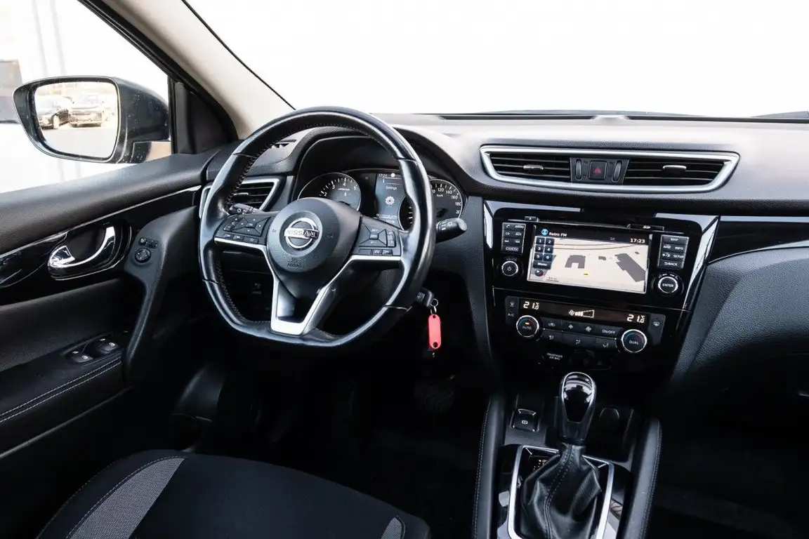 NISSAN QASHQAI