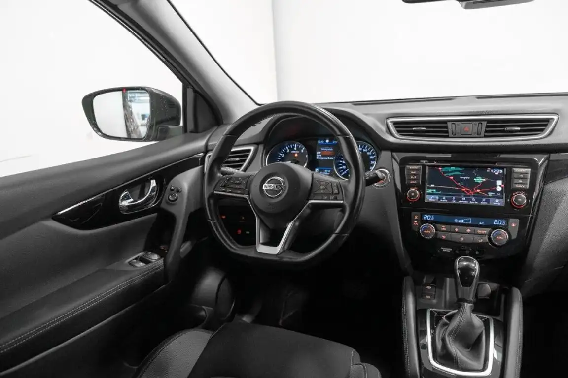 NISSAN QASHQAI