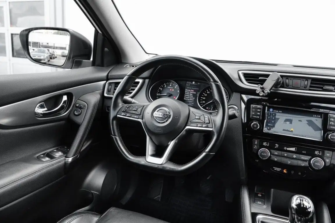 NISSAN QASHQAI