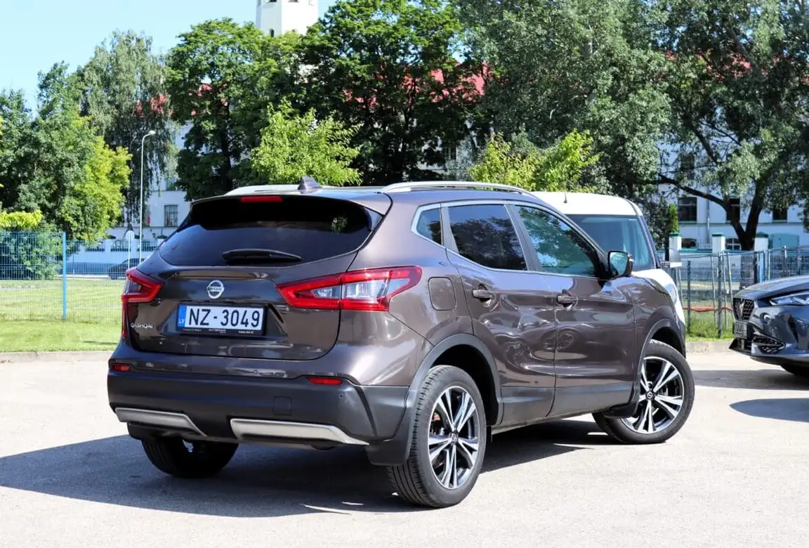 NISSAN QASHQAI