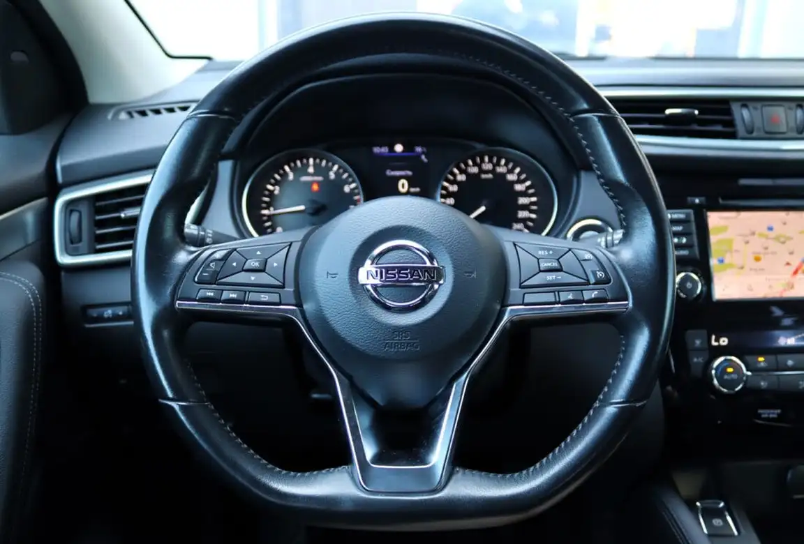 NISSAN QASHQAI