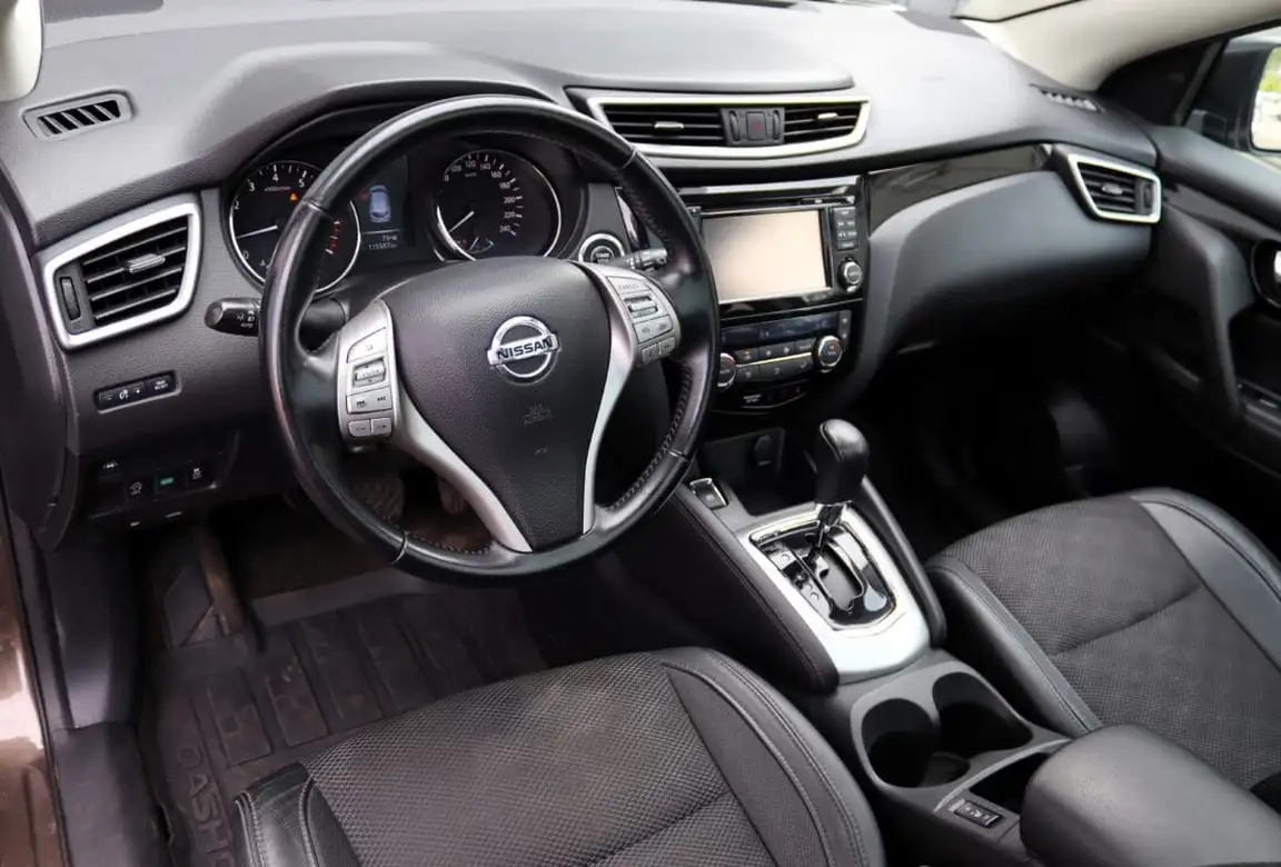 NISSAN QASHQAI