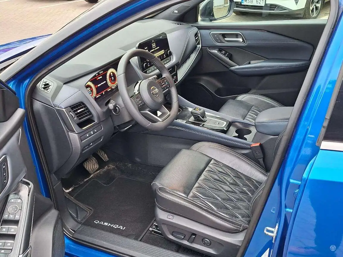 NISSAN QASHQAI