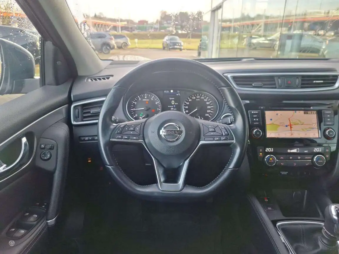 NISSAN QASHQAI