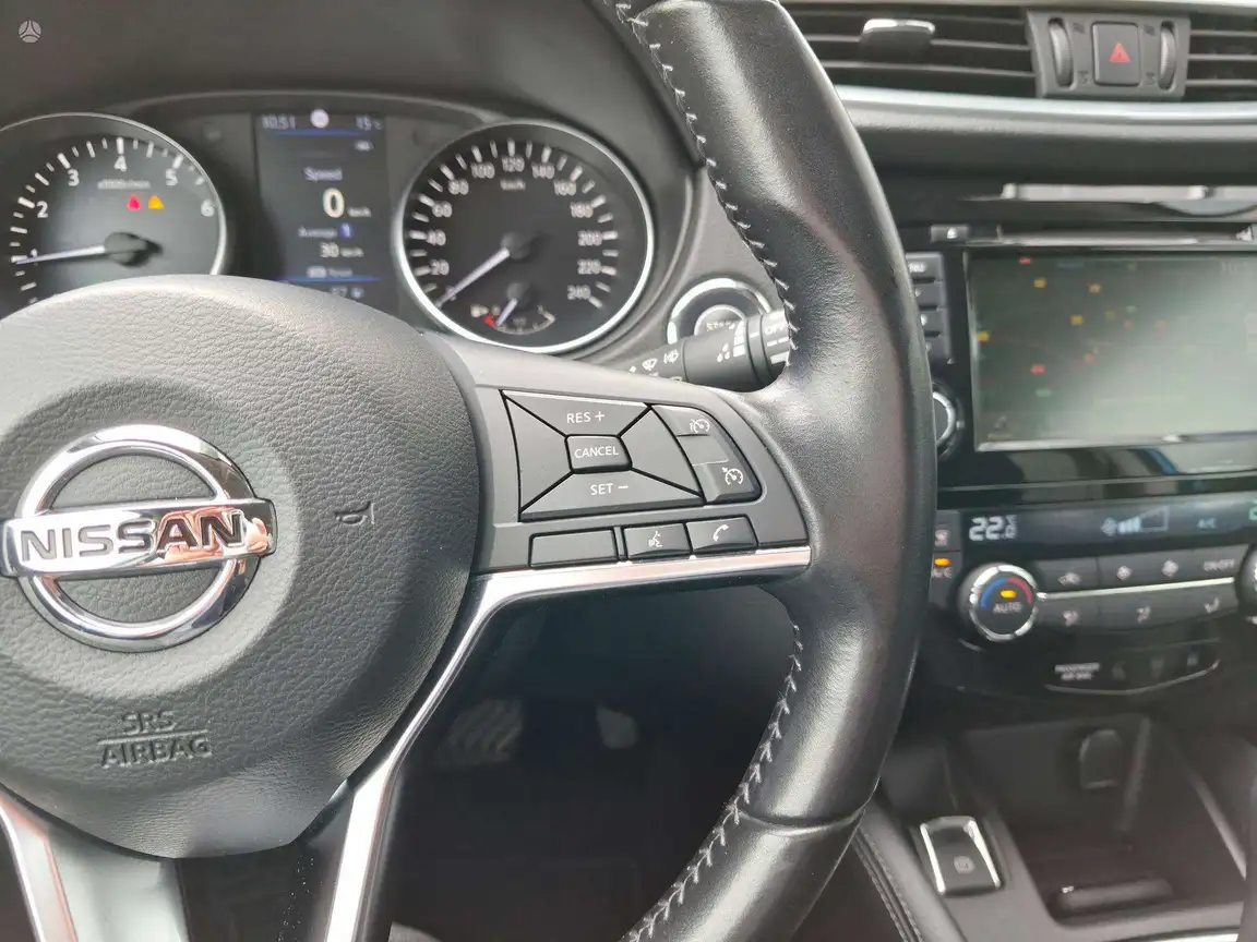 NISSAN QASHQAI
