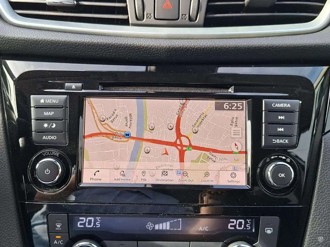 NISSAN QASHQAI