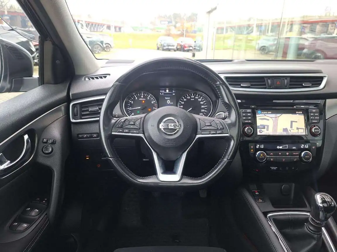 NISSAN QASHQAI