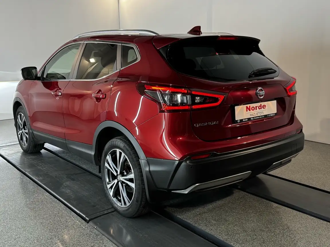 NISSAN QASHQAI