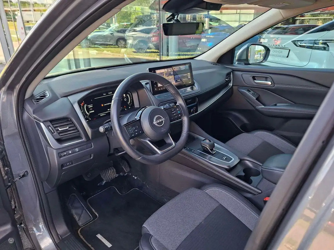 NISSAN QASHQAI