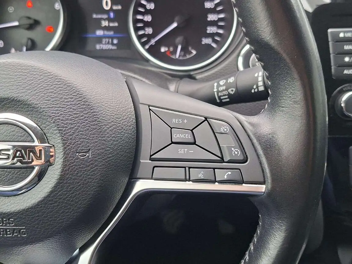 NISSAN QASHQAI
