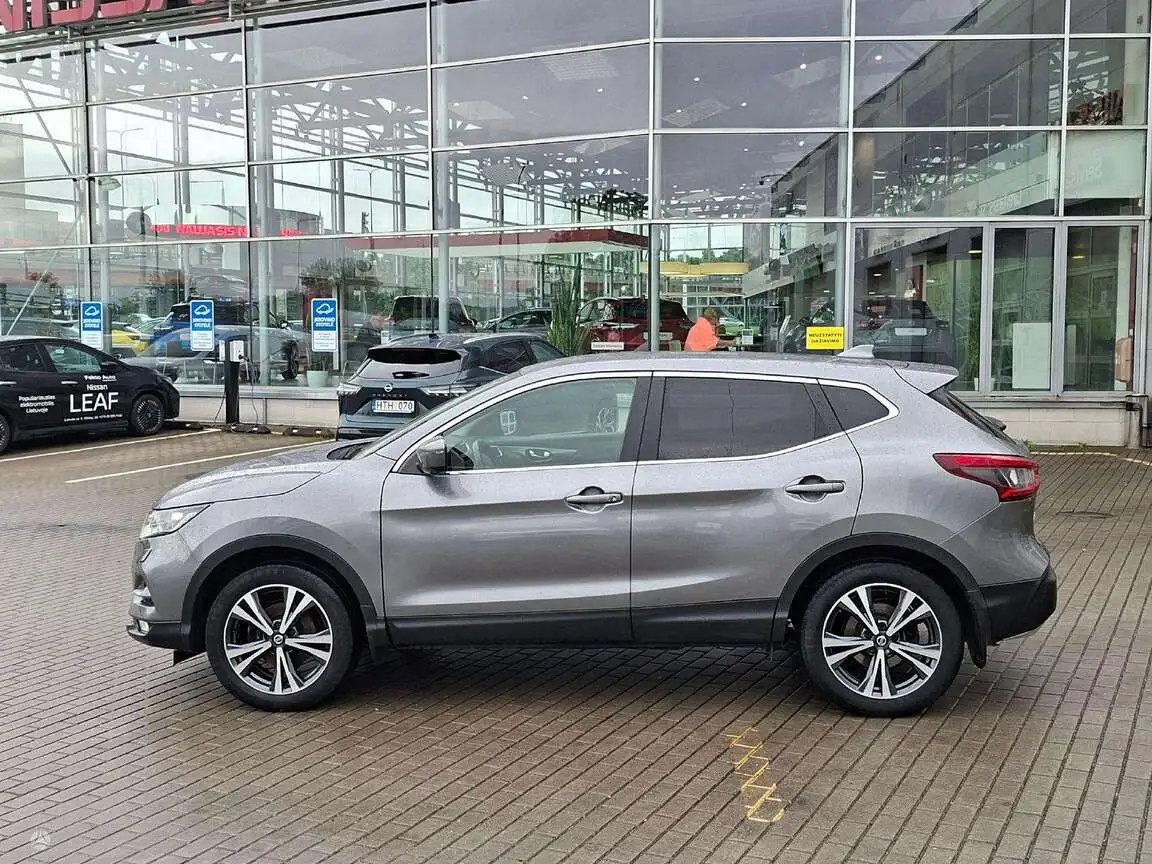 NISSAN QASHQAI