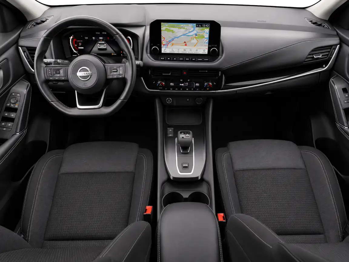 NISSAN QASHQAI