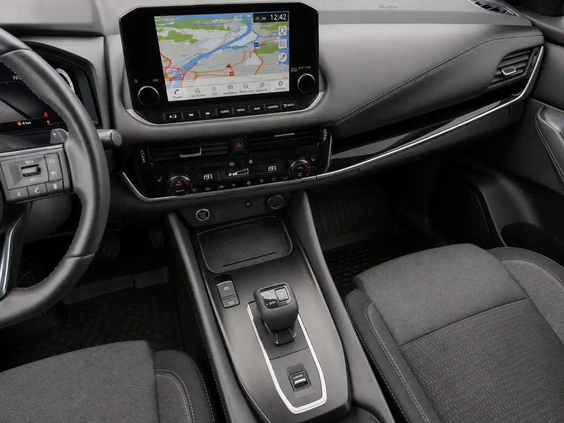 NISSAN QASHQAI