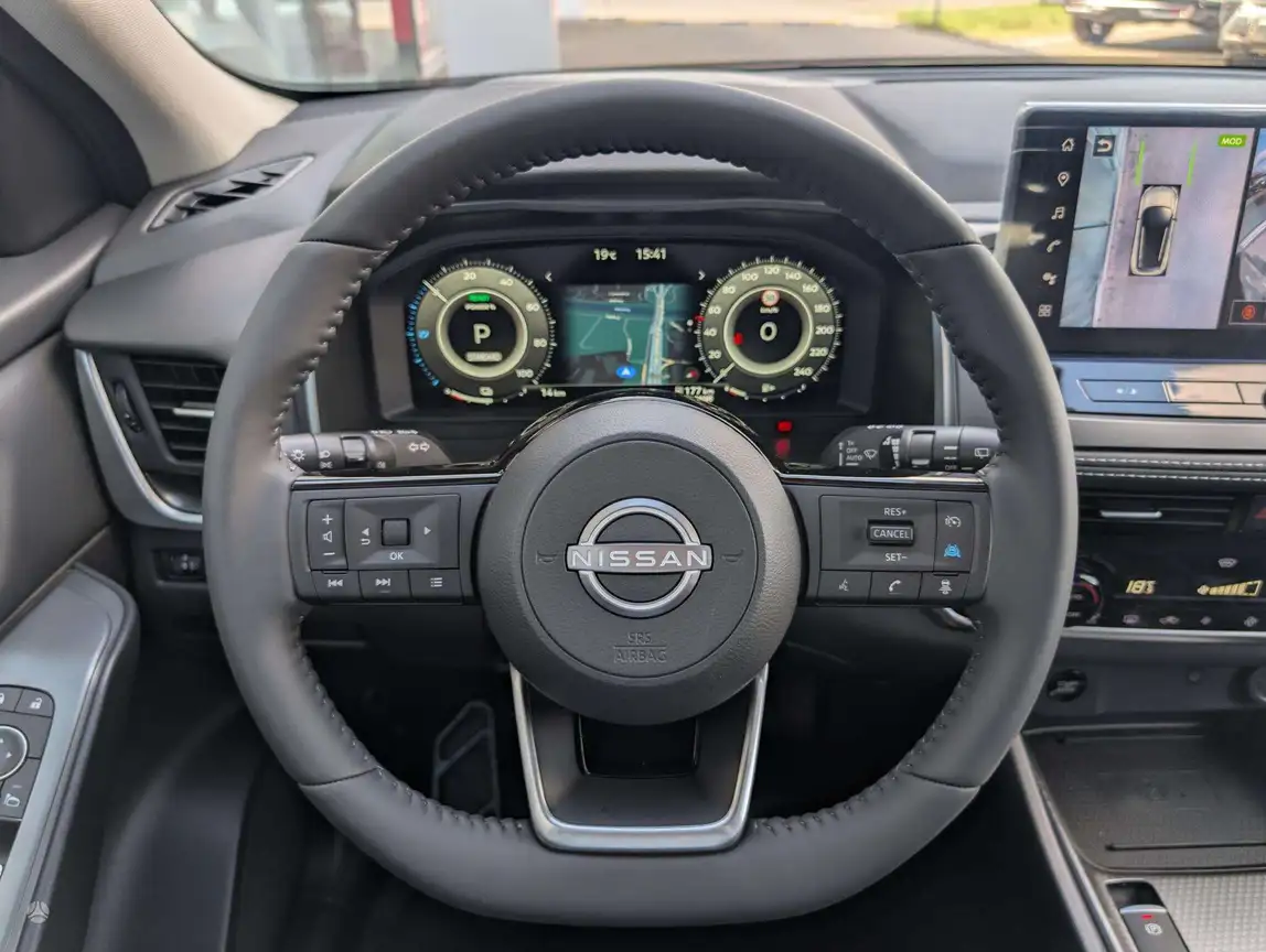 NISSAN QASHQAI