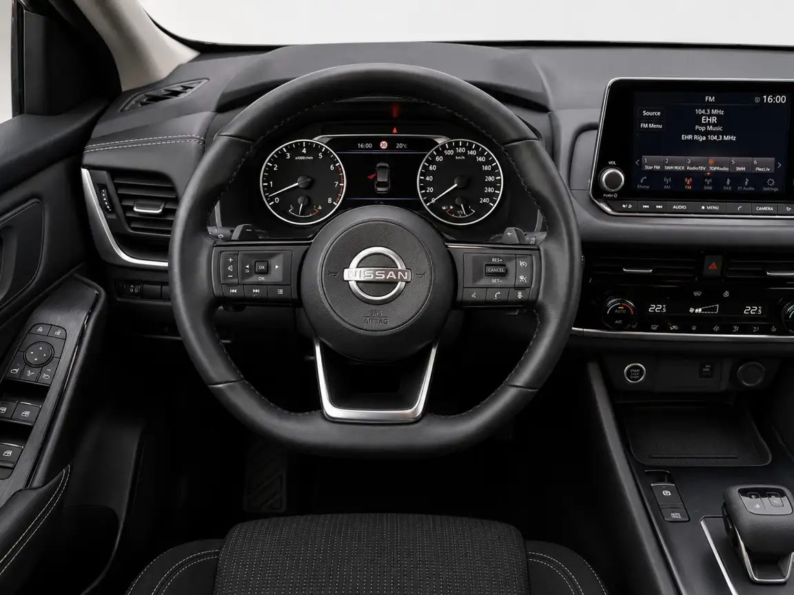 NISSAN QASHQAI