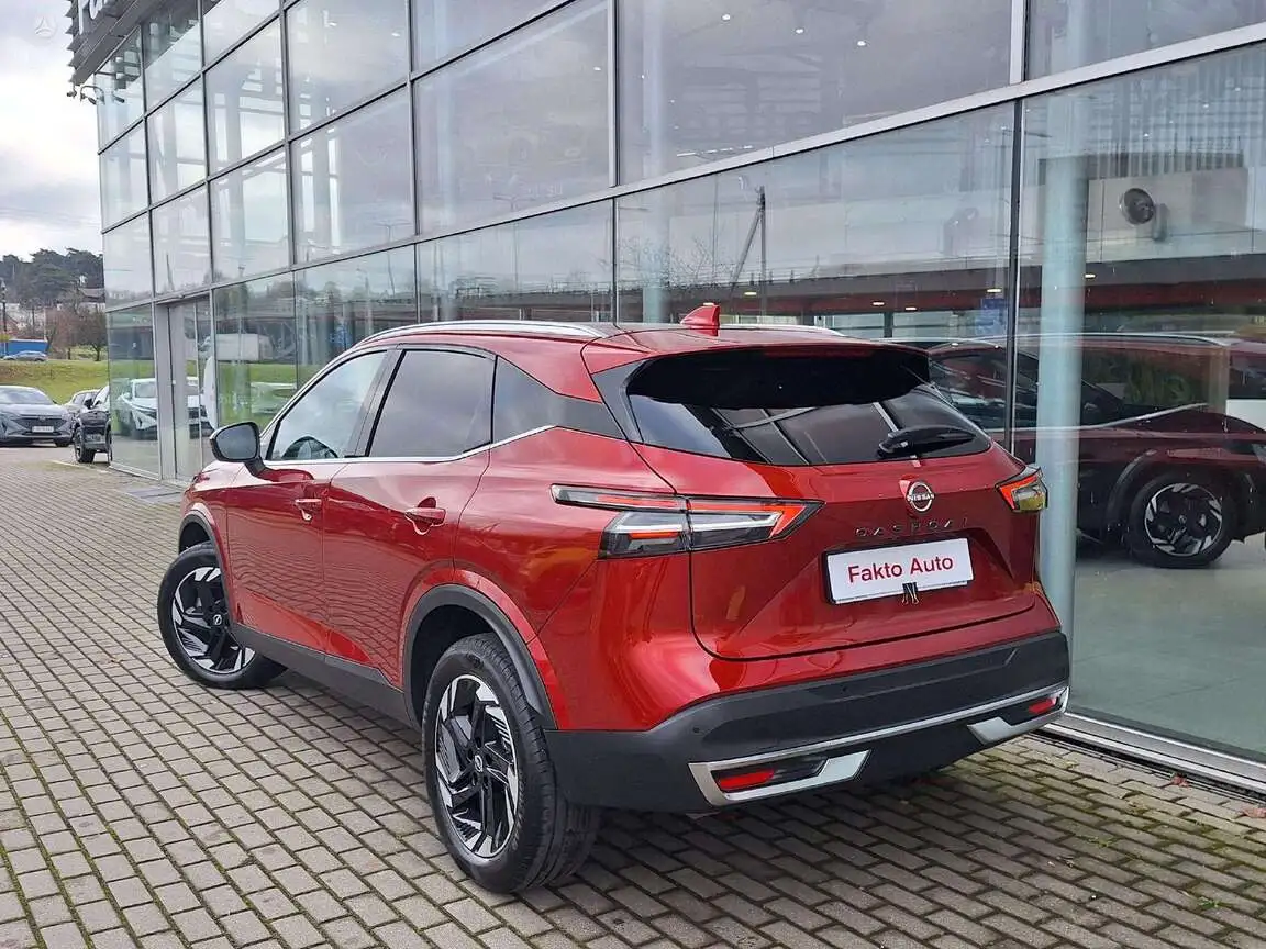 NISSAN QASHQAI