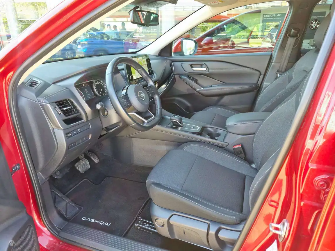 NISSAN QASHQAI