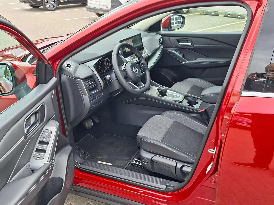 NISSAN QASHQAI