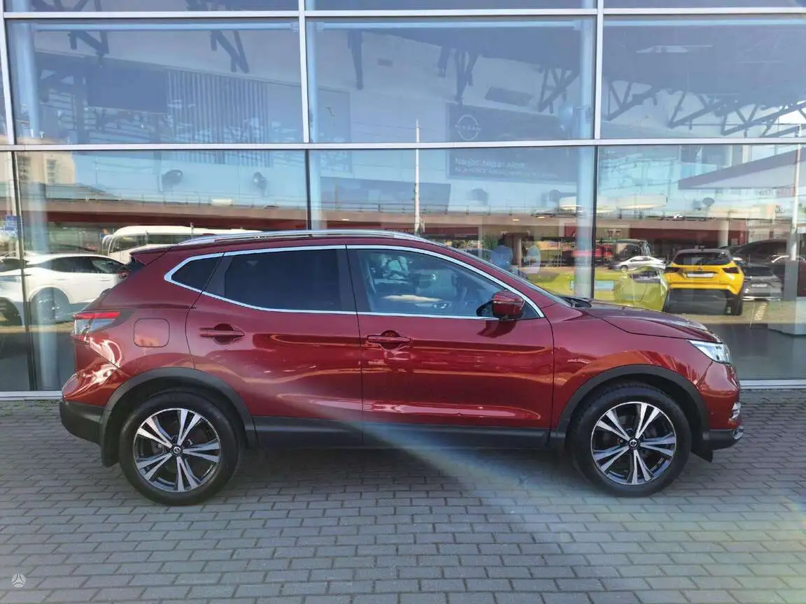 NISSAN QASHQAI