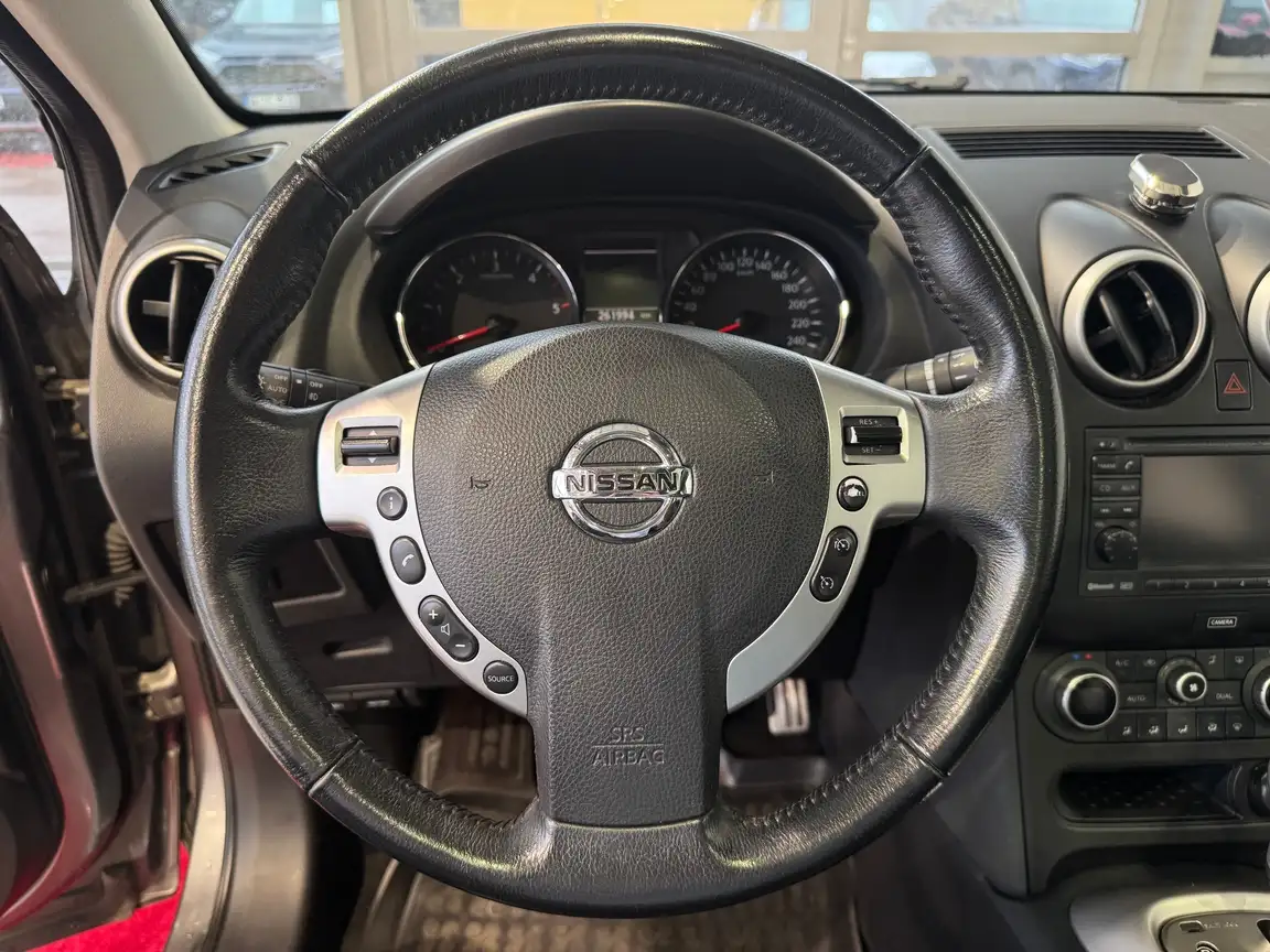 NISSAN QASHQAI