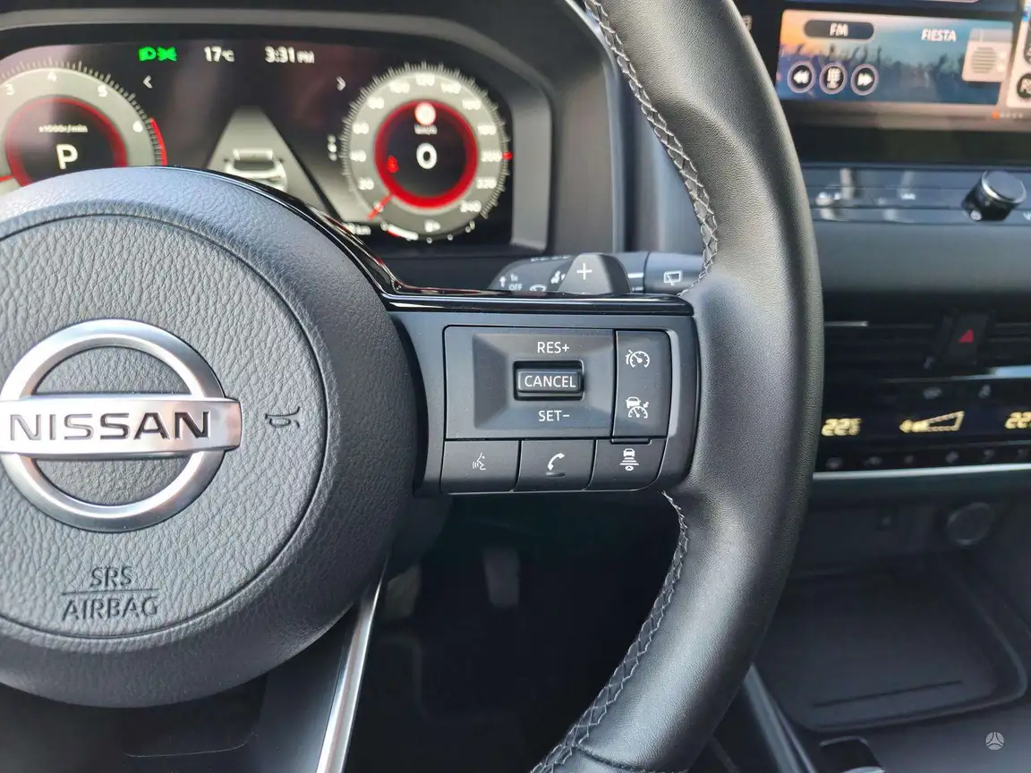 NISSAN QASHQAI