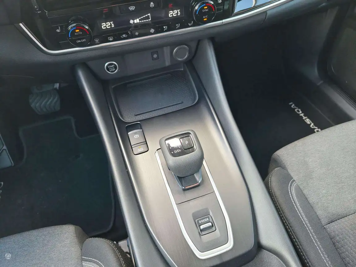 NISSAN QASHQAI