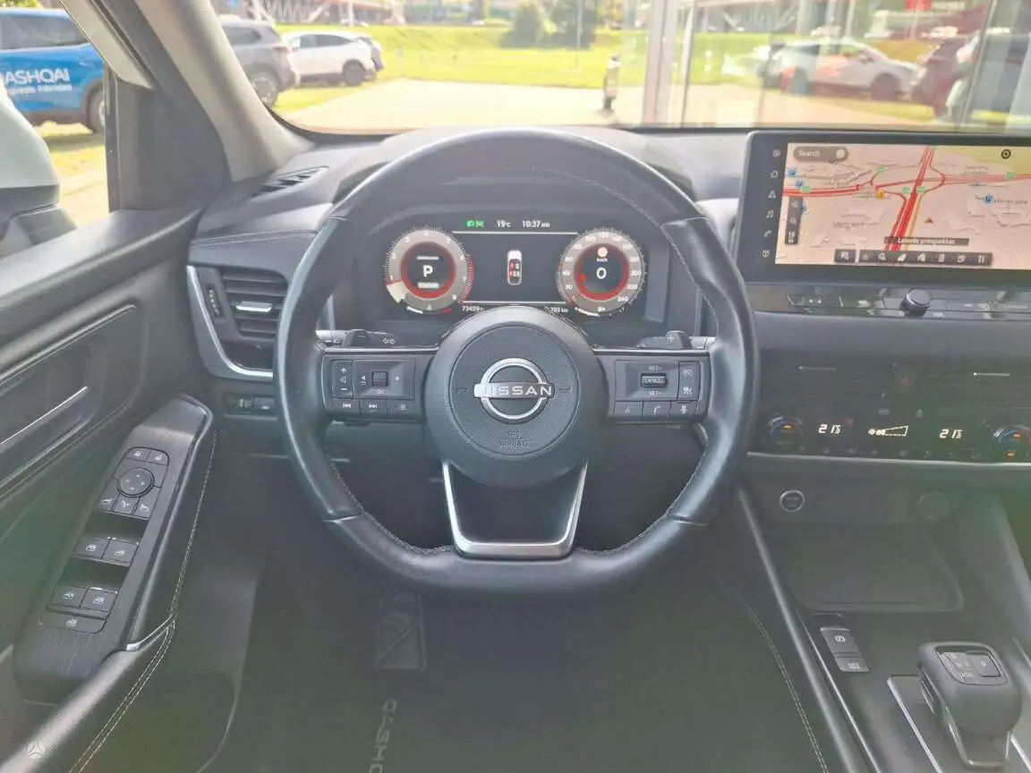 NISSAN QASHQAI