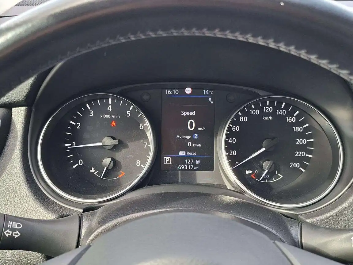 NISSAN QASHQAI