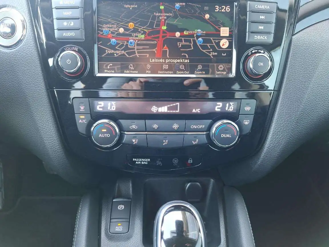NISSAN QASHQAI