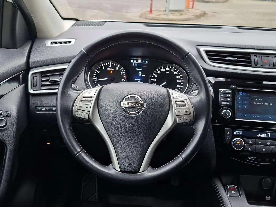 NISSAN QASHQAI