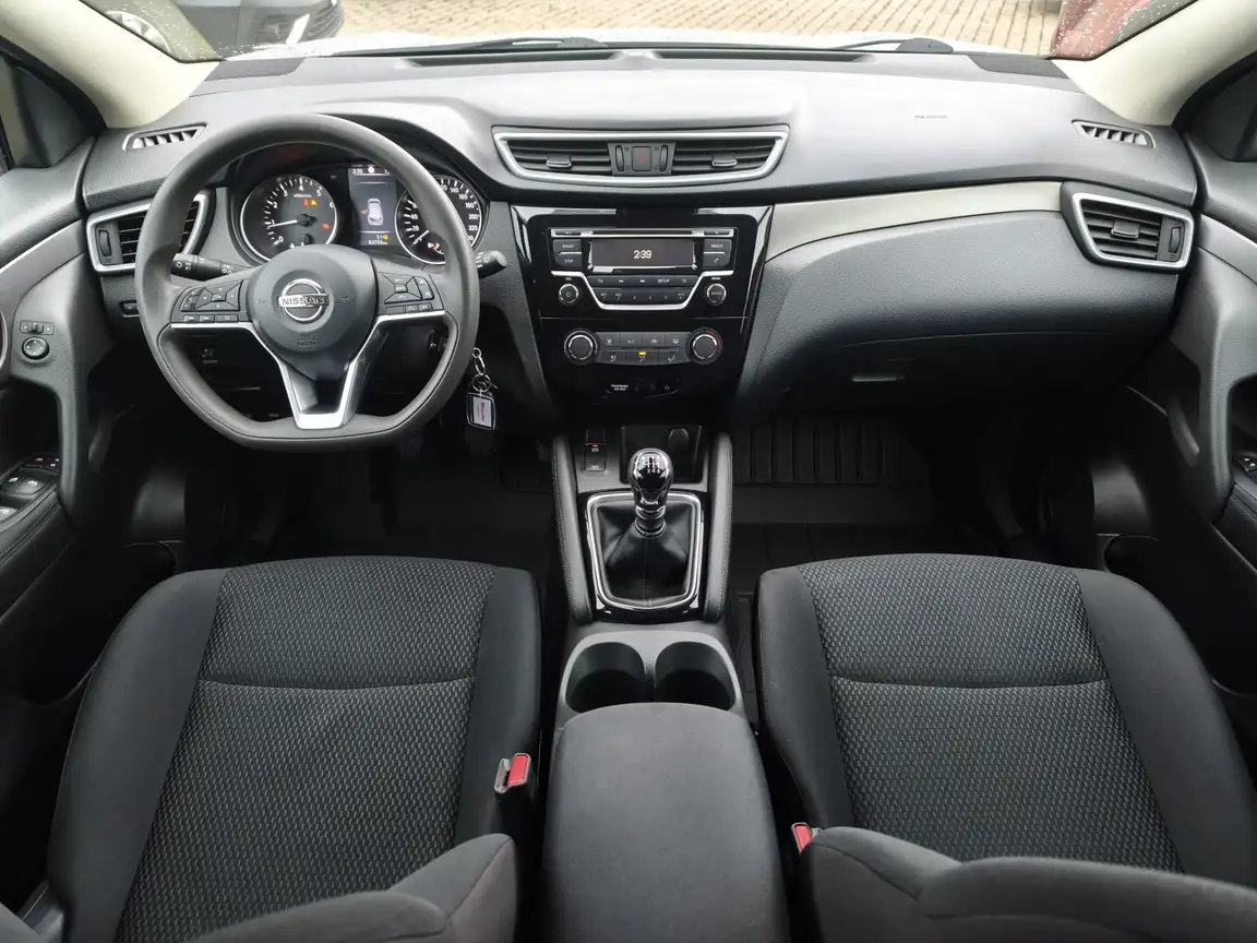 NISSAN QASHQAI