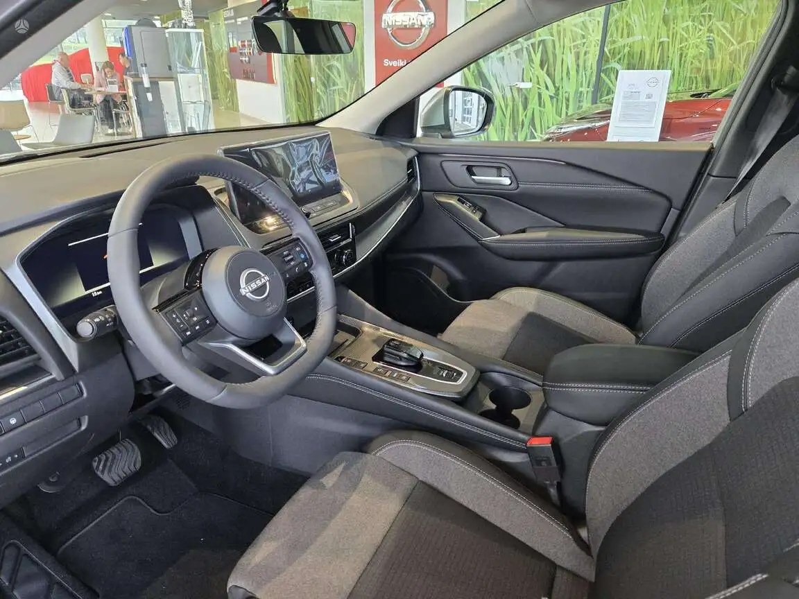 NISSAN QASHQAI