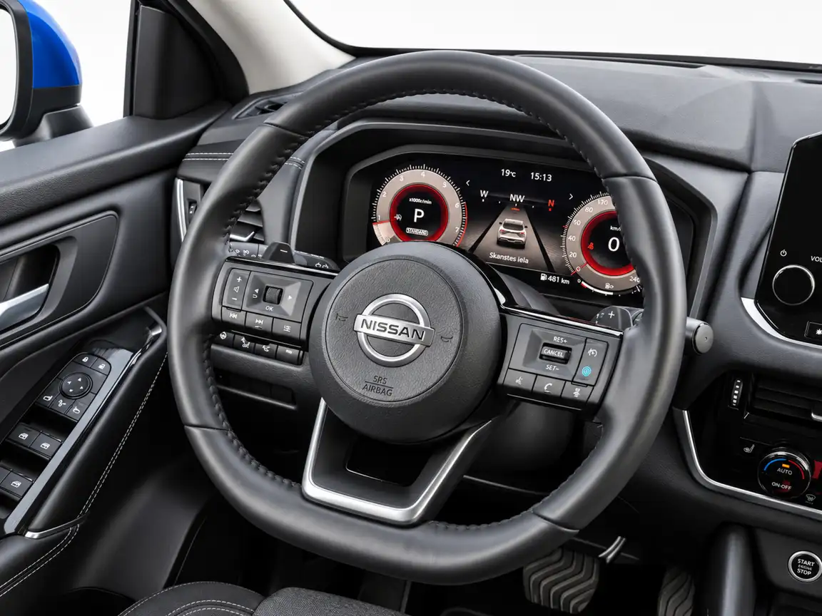 NISSAN QASHQAI