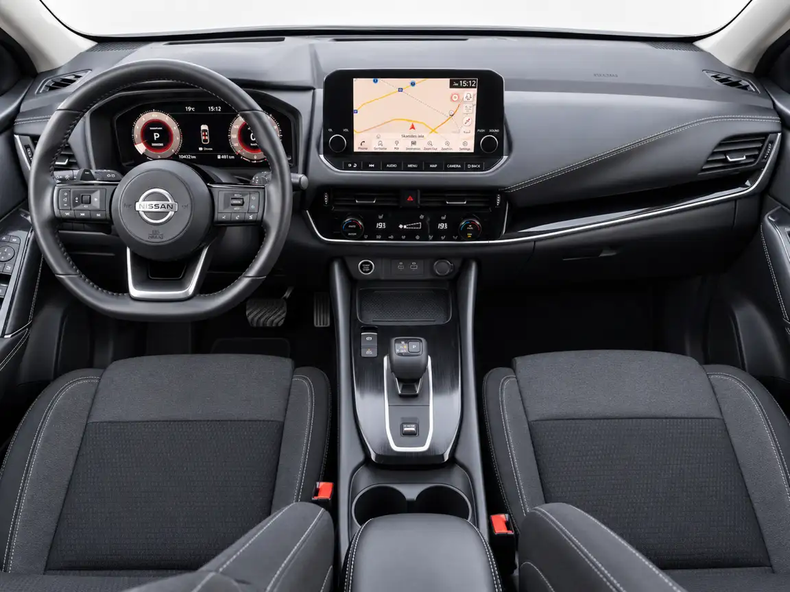 NISSAN QASHQAI