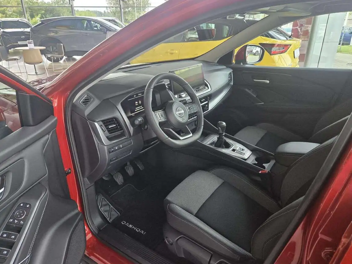 NISSAN QASHQAI