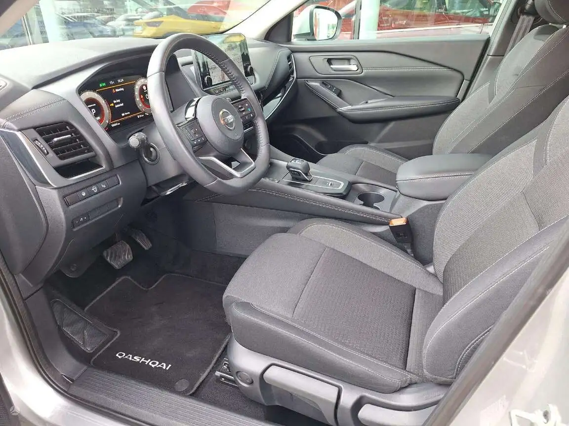NISSAN QASHQAI