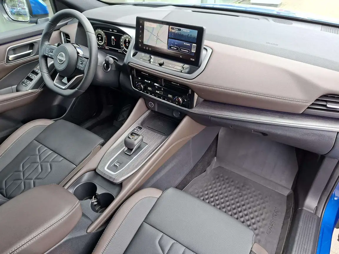 NISSAN QASHQAI