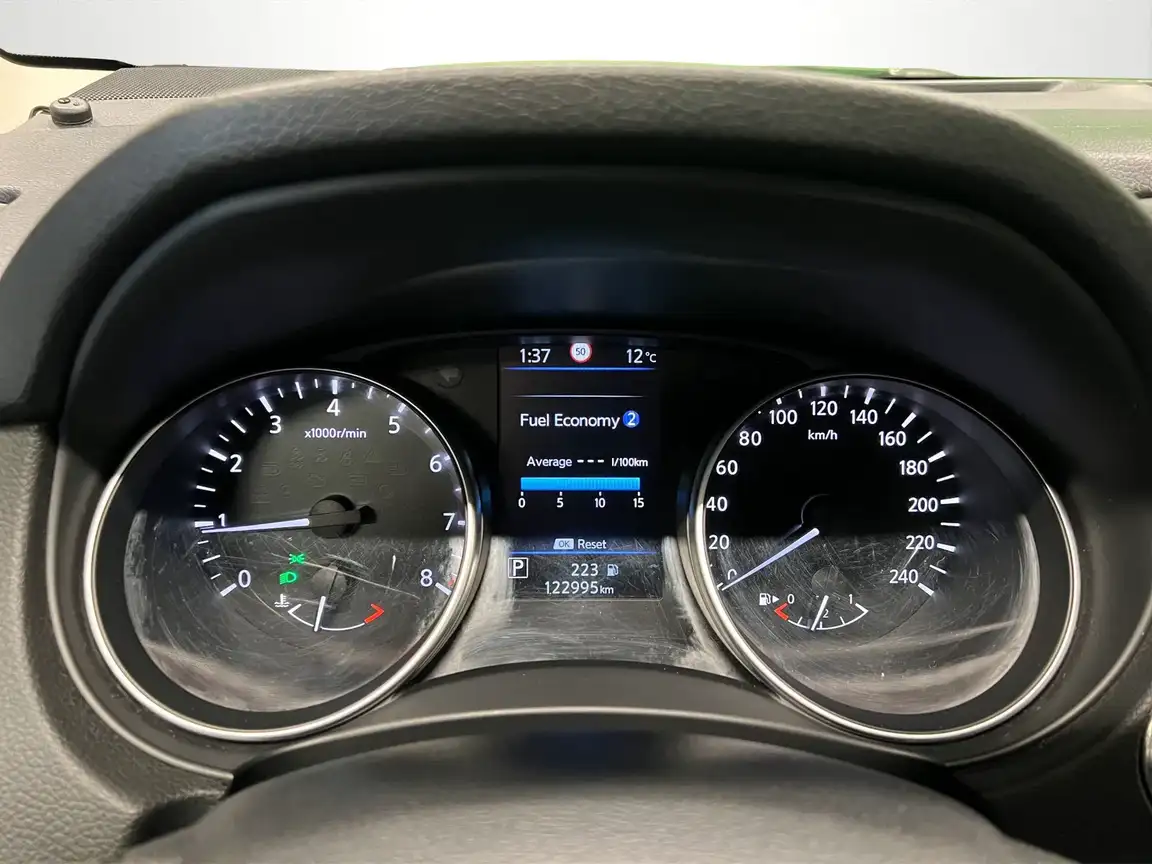 NISSAN QASHQAI