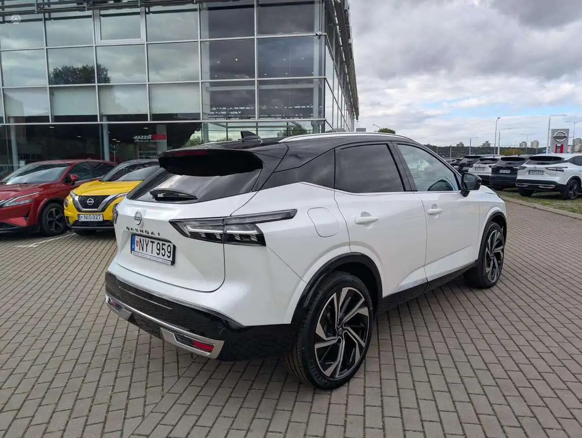 NISSAN QASHQAI
