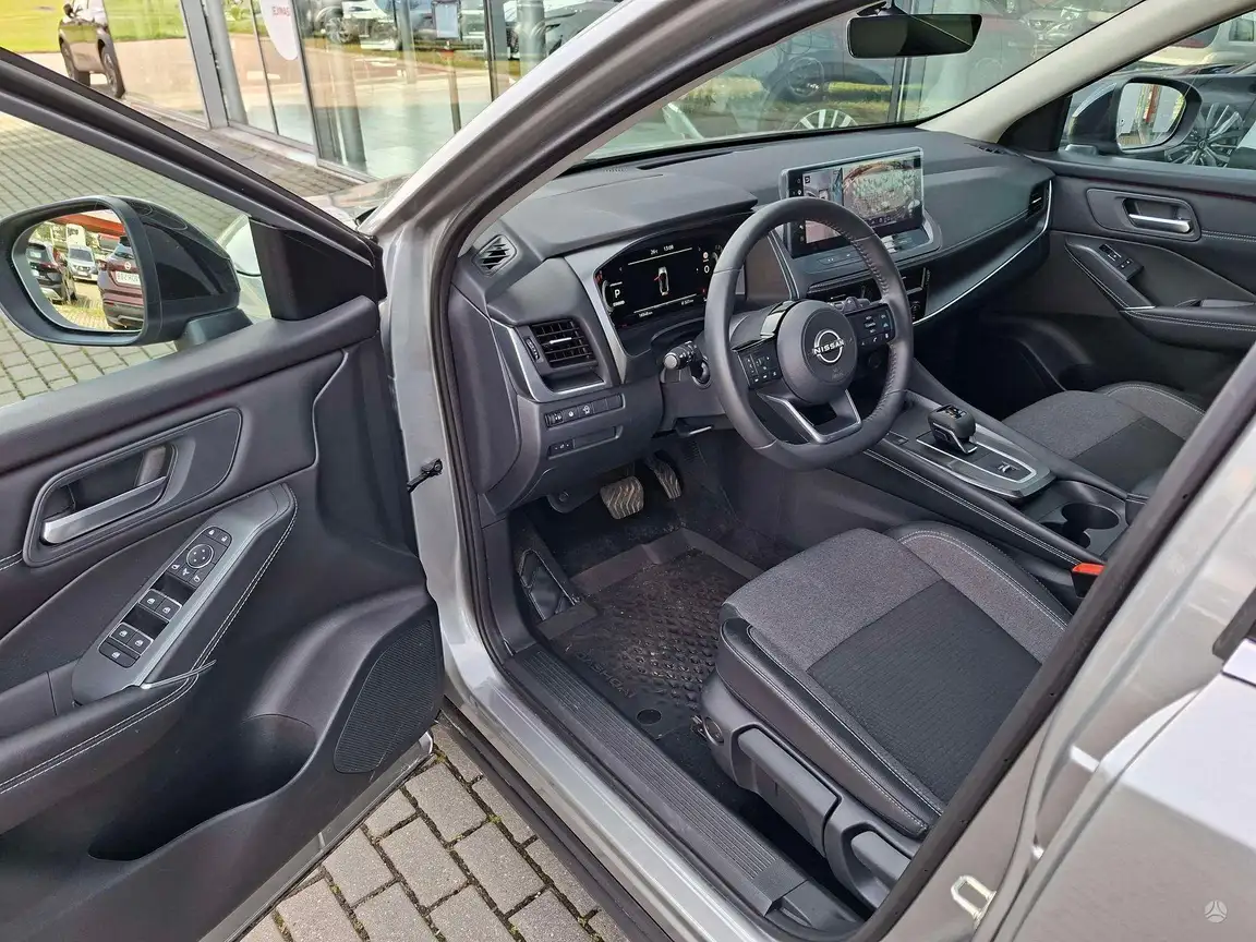NISSAN QASHQAI