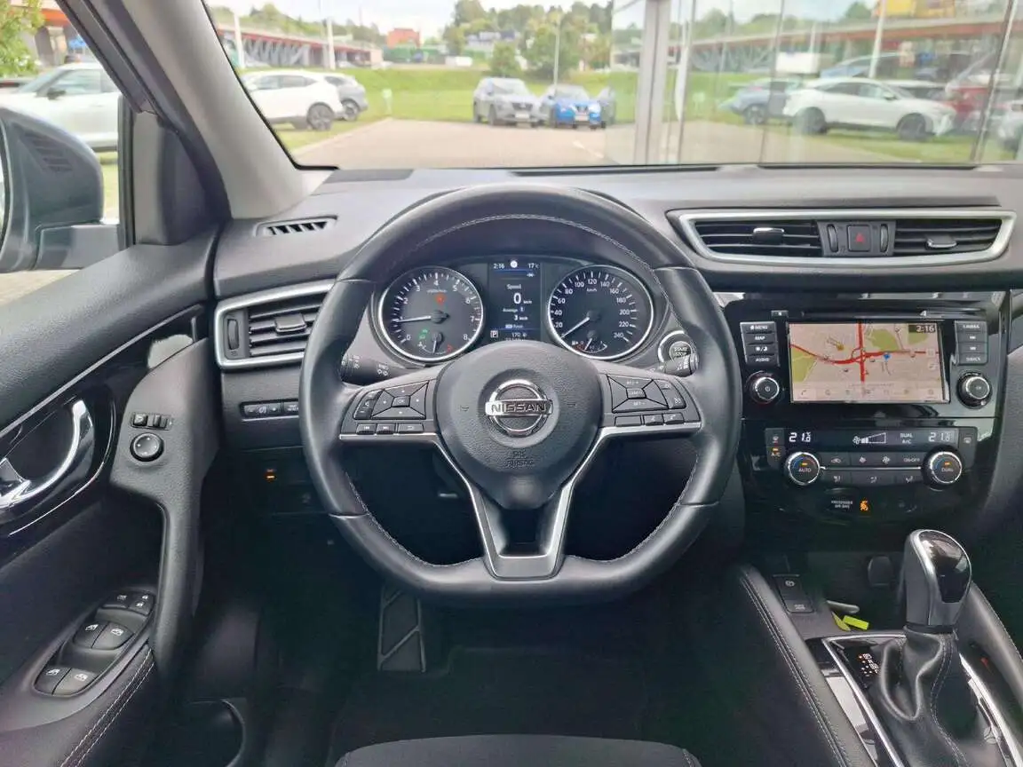 NISSAN QASHQAI