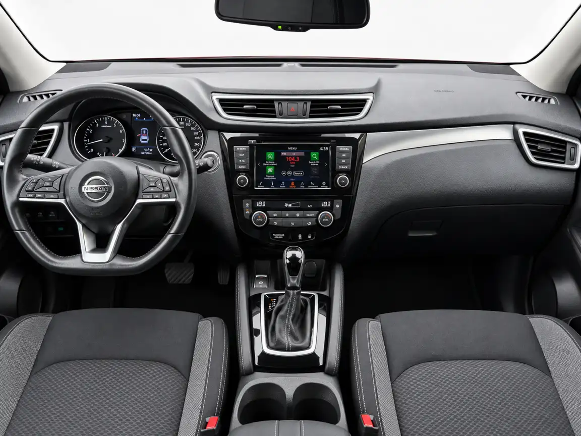 NISSAN QASHQAI