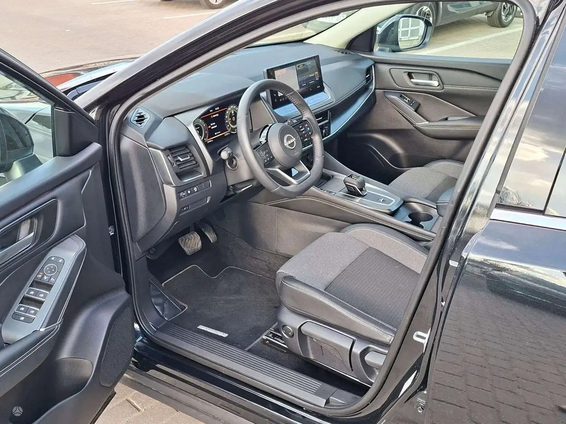 NISSAN QASHQAI